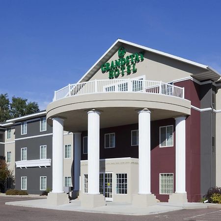 Grandstay Residential Suites Hotel - Eau Claire Exterior photo